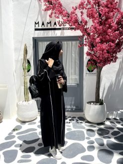 عبا نجلا